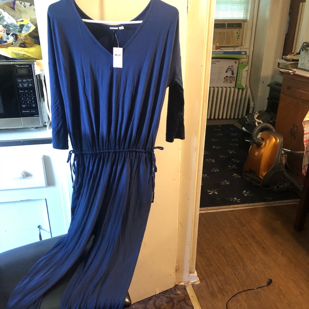 Gap lightweight material jumper